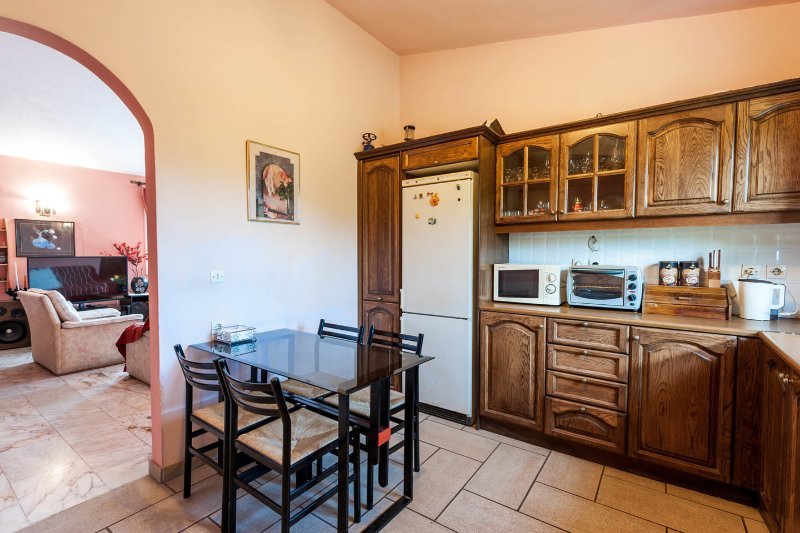 Listing photograph 12 of 13 of the house in Alykes Potamou, published by Roula Rouva Real Estate.