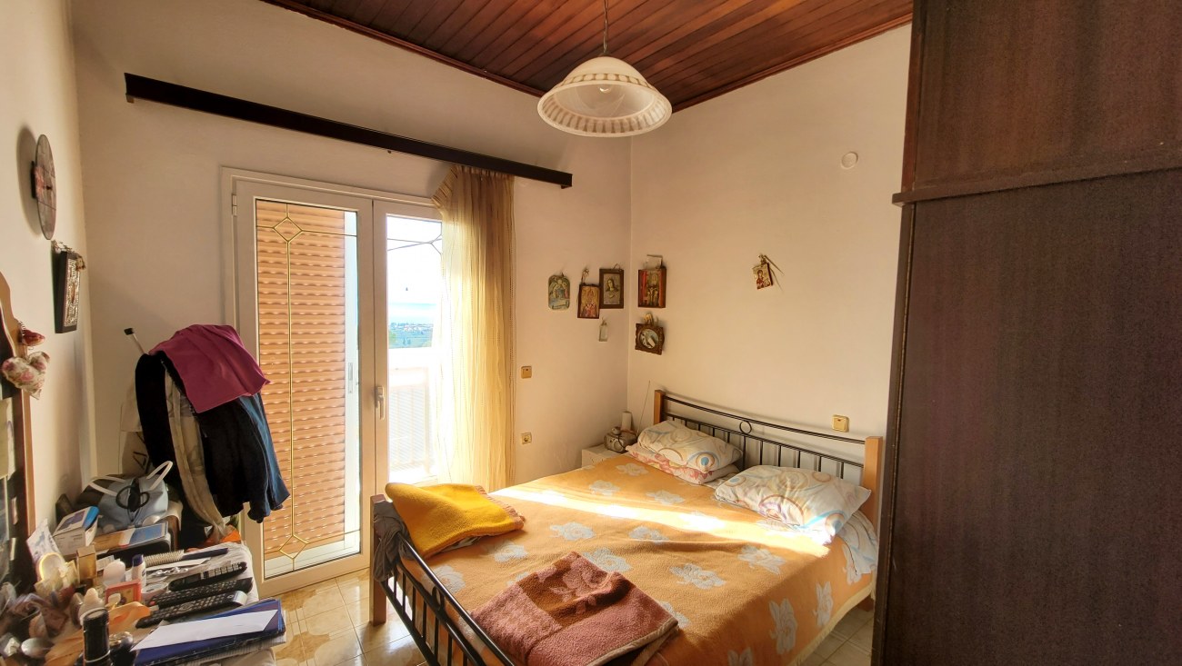 Listing photograph 2 of 12 of the house in Argirades, published by Roula Rouva Real Estate.