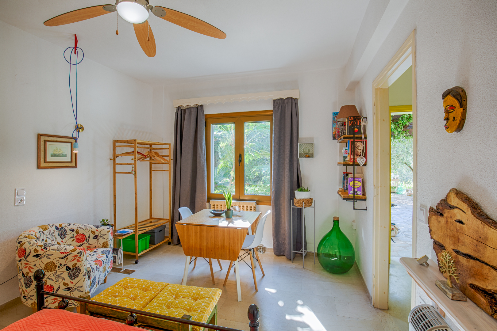 Listing photograph 17 of 25 of the commercial in Alykes Potamou, published by Roula Rouva Real Estate.