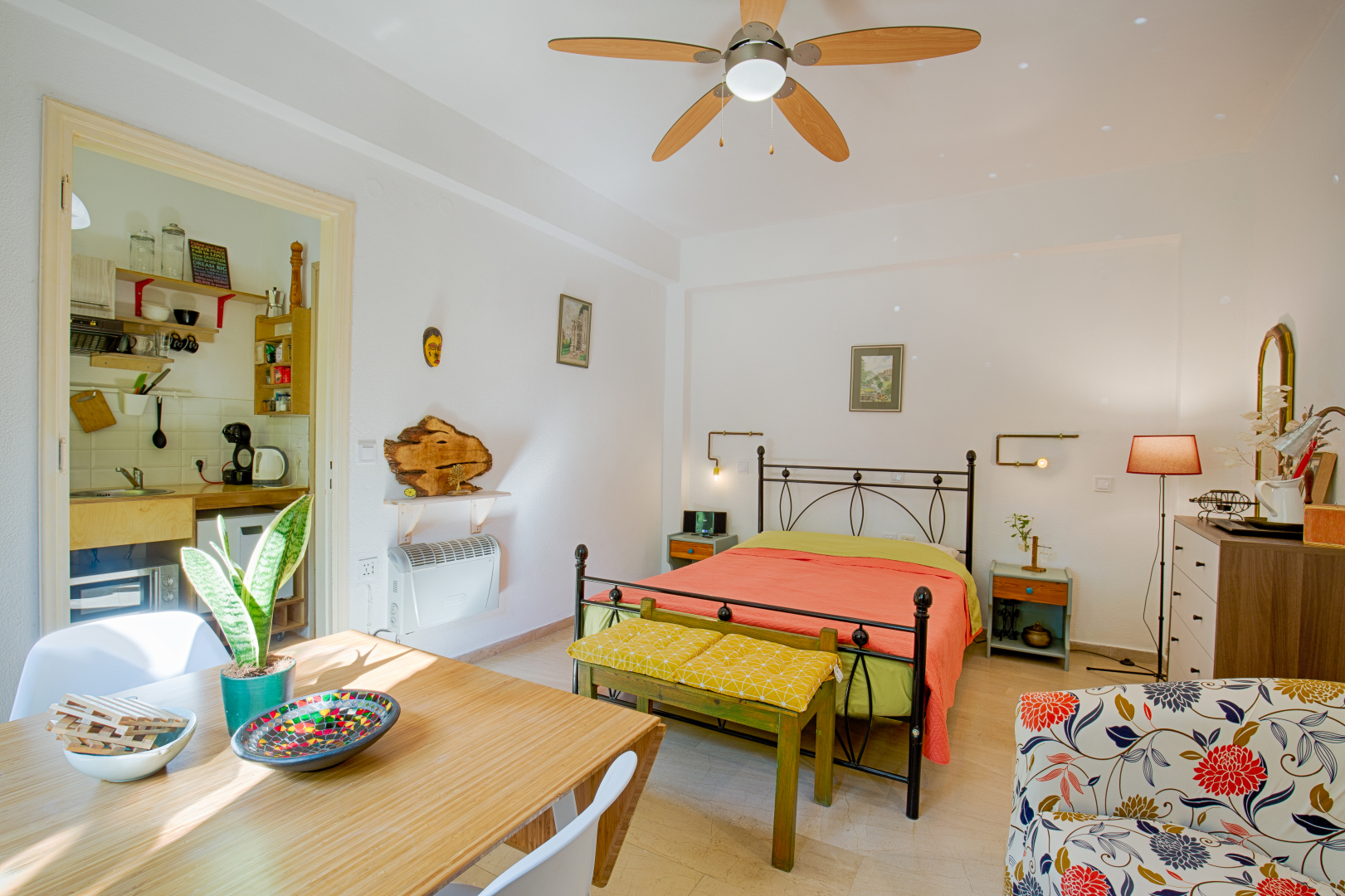 Listing photograph 10 of 25 of the commercial in Alykes Potamou, published by Roula Rouva Real Estate.