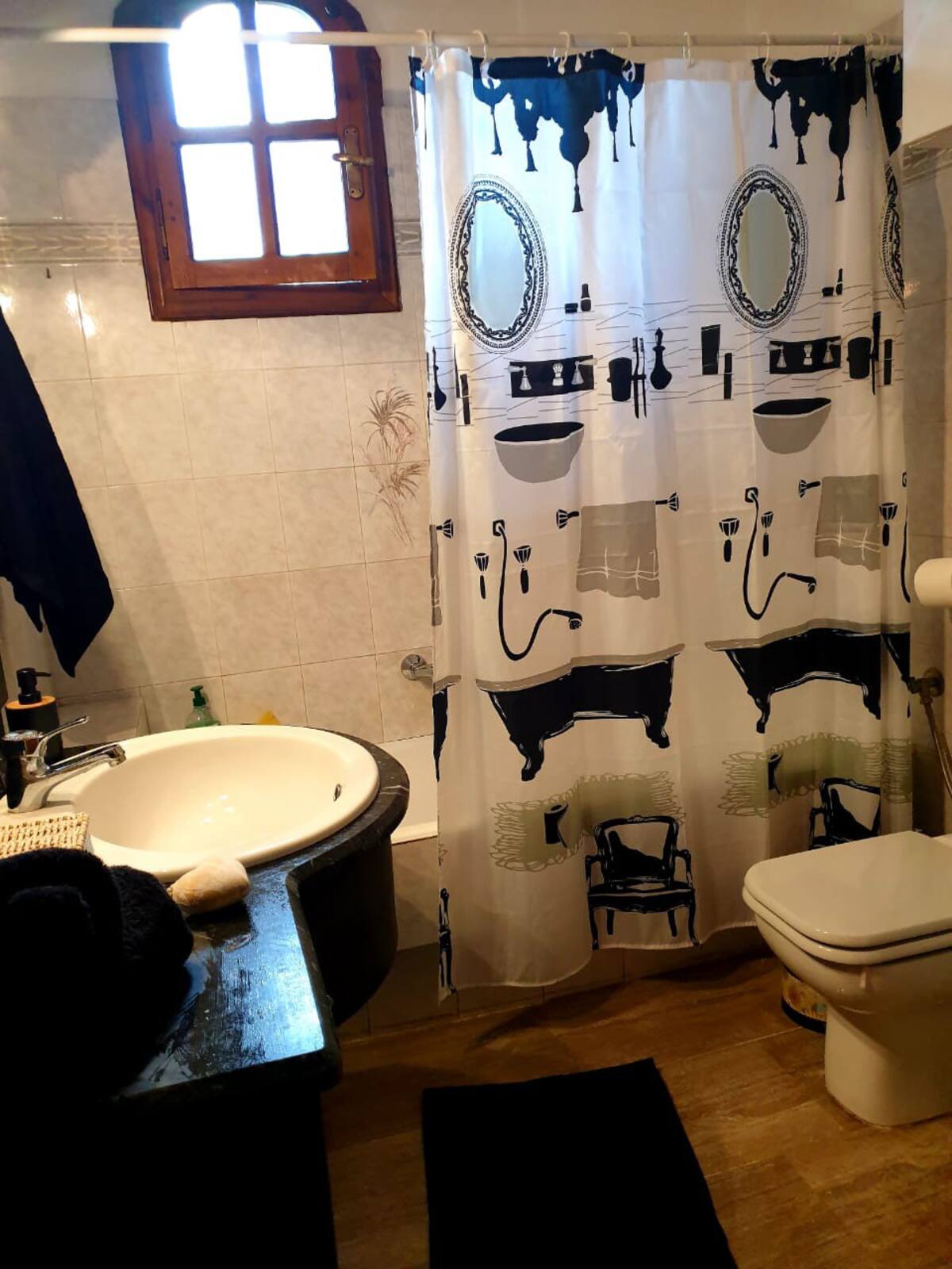 Listing photograph 6 of 13 of the house in Lefkimmi, published by Roula Rouva Real Estate.
