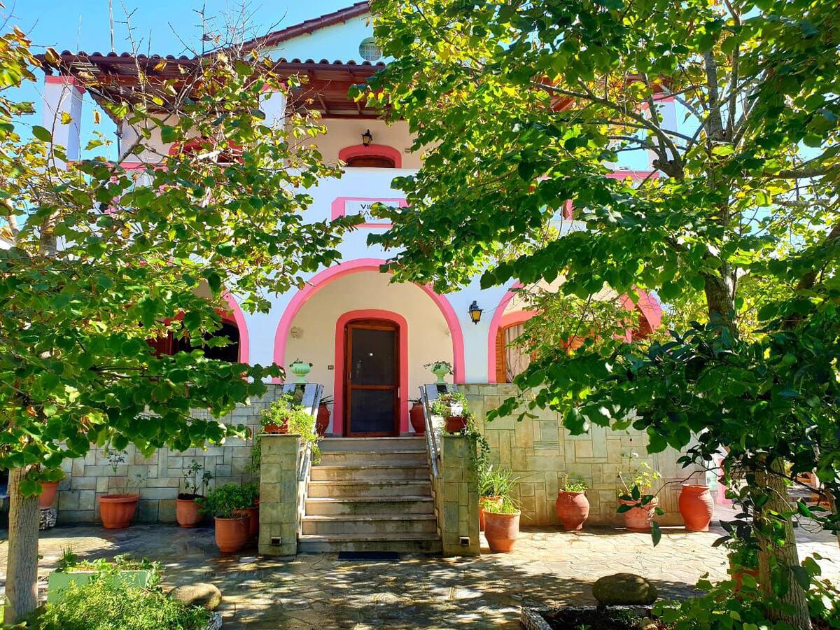 Listing photograph 13 of 13 of the house in Lefkimmi, published by Roula Rouva Real Estate.