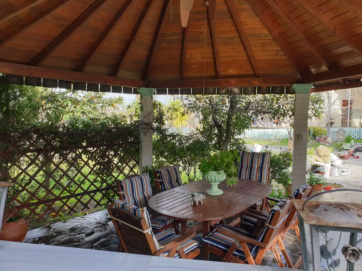 Listing photograph 2 of 13 of the house in Lefkimmi, published by Roula Rouva Real Estate.