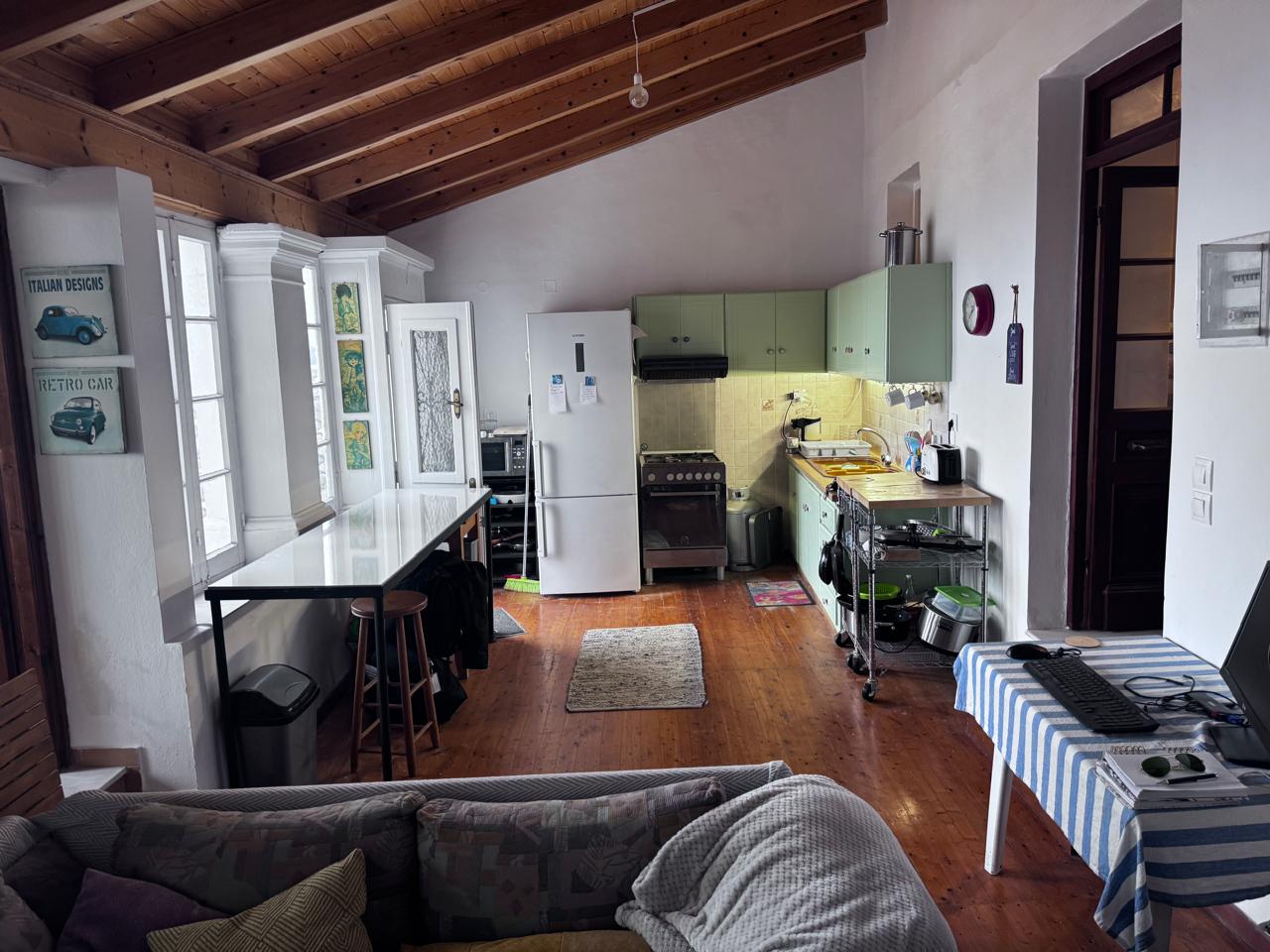 Listing photograph 4 of 16 of the house in Episkepsi, published by Roula Rouva Real Estate.