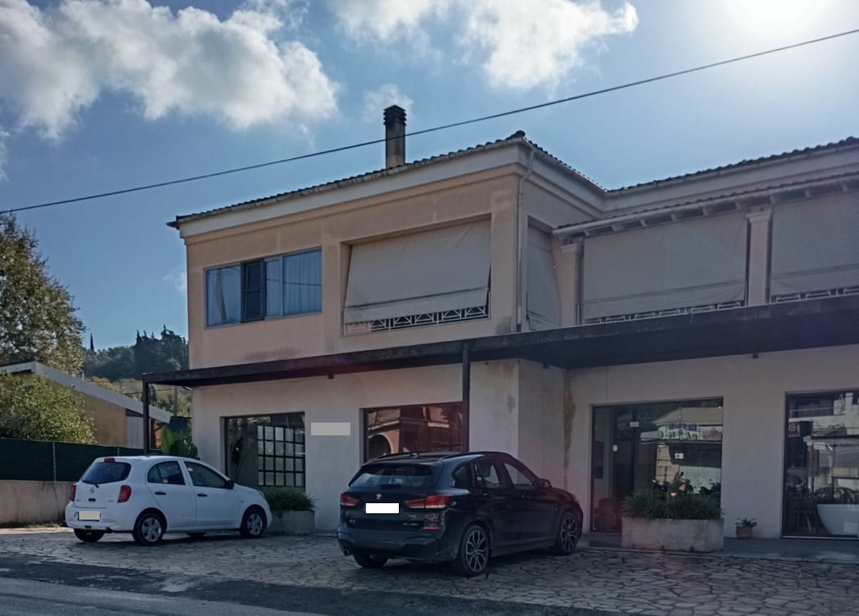 Listing photograph 3 of 4 of the commercial in Alepou, published by Roula Rouva Real Estate.