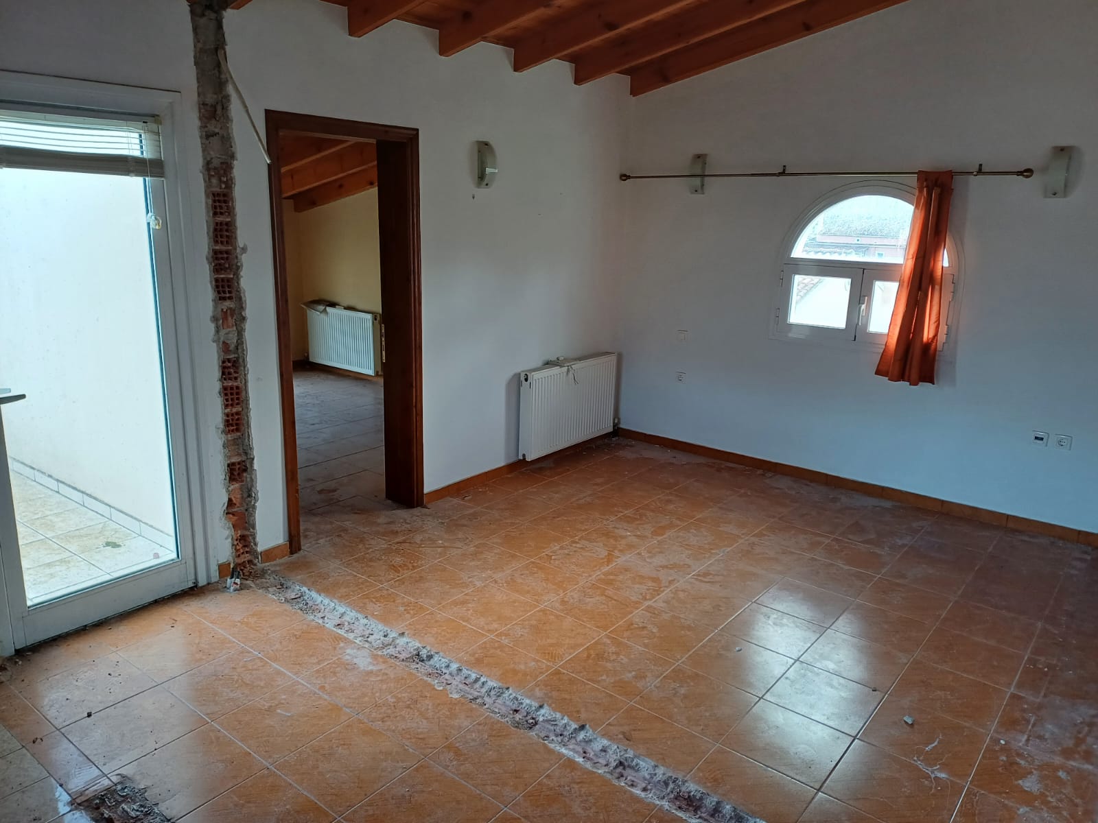 Listing photograph 12 of 12 of the house in Potamos, published by Roula Rouva Real Estate.