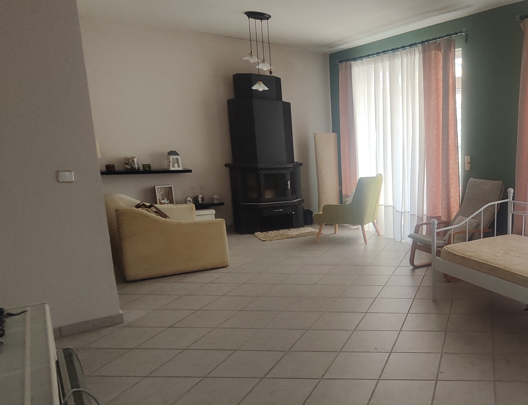 Listing photograph 3 of 10 of the house in Chrisiida, published by Roula Rouva Real Estate.