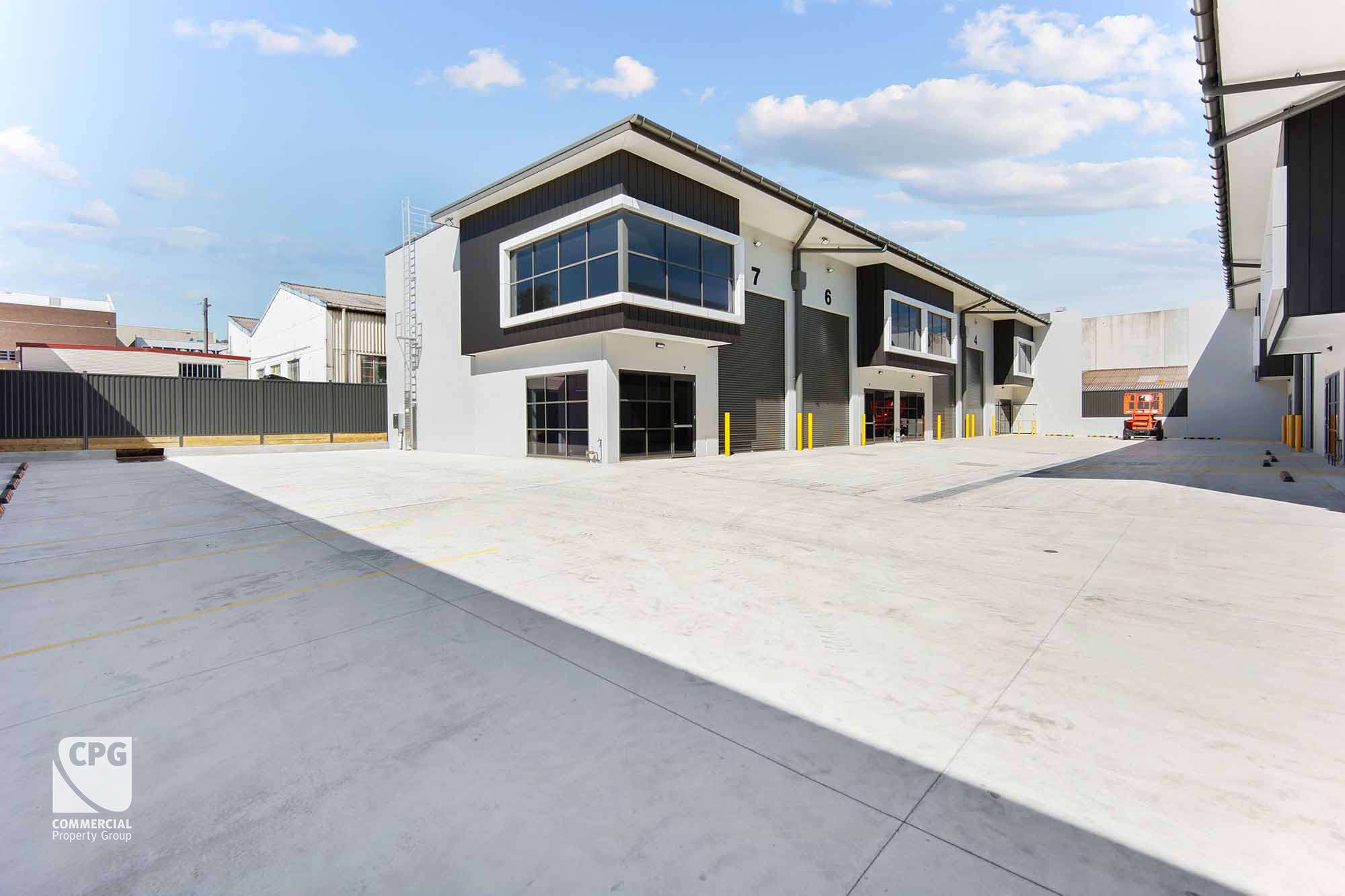 Only 3 Units Remaining 162m²* to 200m²* Commercial Property Group