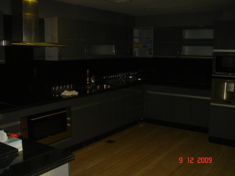 Property - Villa for sale in Jumeirah Lake Towers- Dubai - Luxurious 5b/r  Penthouse