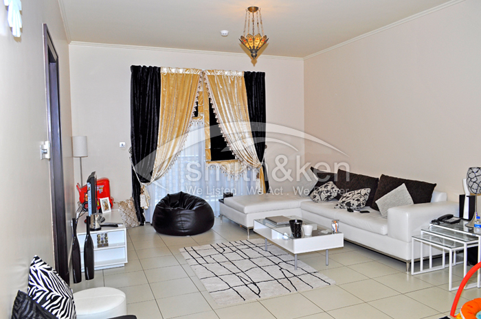 Old Town Residences - Reehan - Apartment - Community View - 1145 sq ft 2 Bed