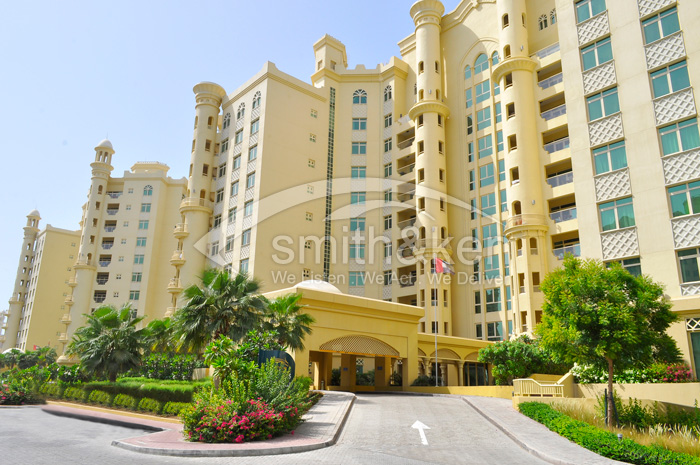 Shoreline (B5 – Al Hatimi) - Apartment - Community View - 2260 sq ft 3 Bed
