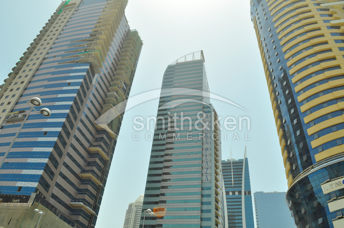 2407 - 1 Lake Plaza - C928/9559/11/04/0072 (#014681)