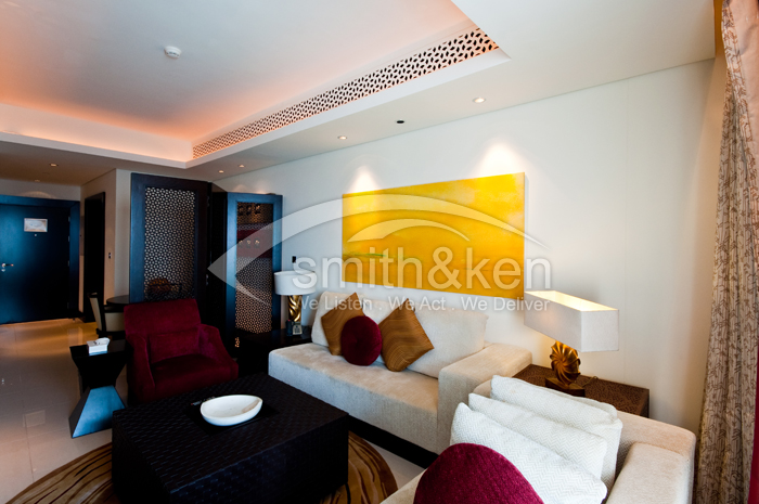 1816 - Burj Dubai Lake Hotel (The Address) - 928/9325/11/05/0041 (#014820)