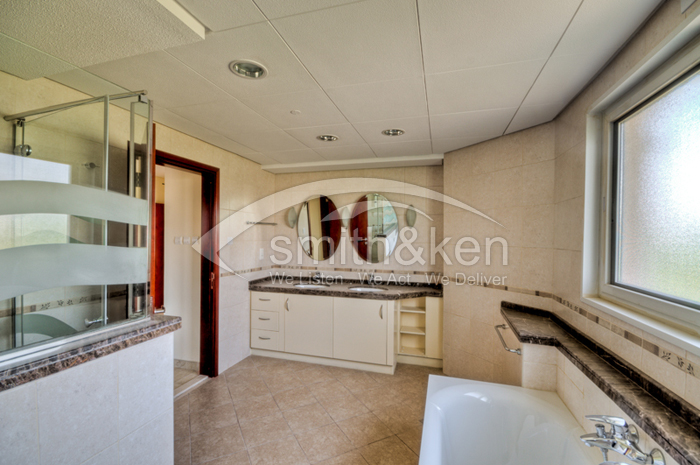 556 - Luxury Villa - 928/9331/11/10/0010 (#015976)