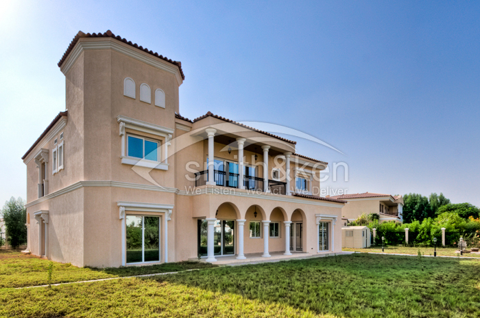 Luxury Villa - Villa - Garden - 15000 sq ft 6 Bed