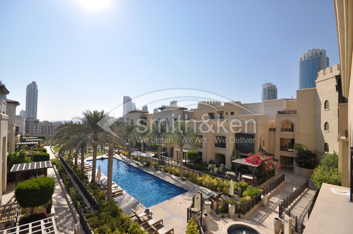 3054 - Old Town Islands - Tajer - R12252/12435/12/01/0080 (#016918)