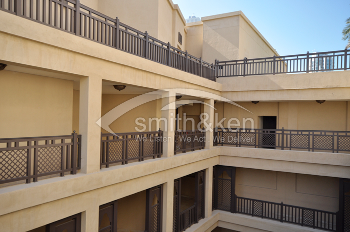 3054 - Old Town Islands - Tajer - R12252/12435/12/01/0080 (#016918)