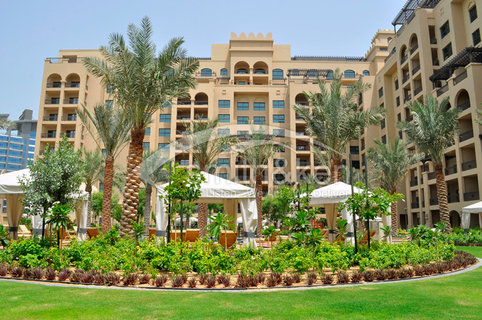 Fairmont Residence - Apartment - Partial sea View - 2454 sq ft 3 Bed