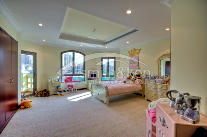 B27 - Palm Jumeirah - 928/9547/11/12/0023 (#016791)