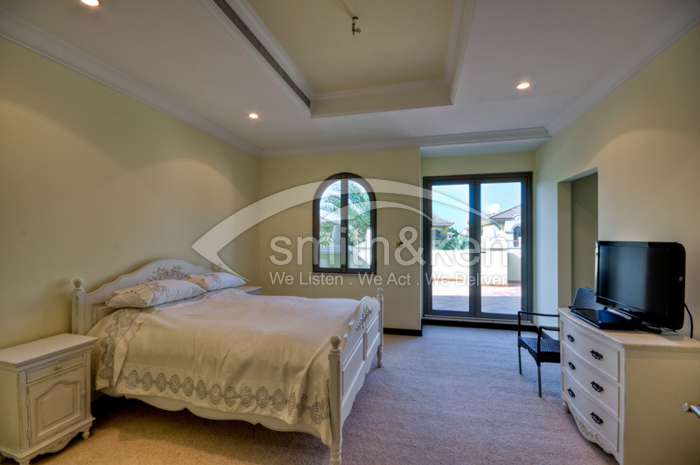 B27 - Palm Jumeirah - 928/9547/11/12/0023 (#016791)