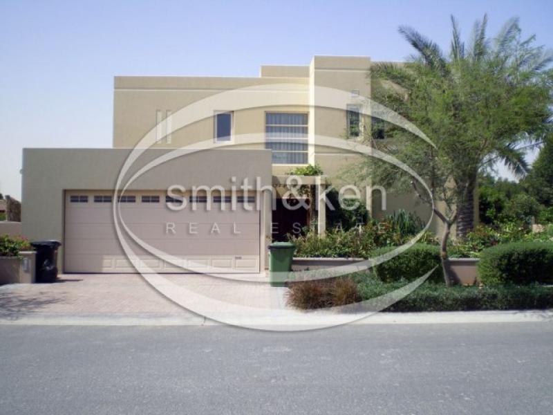 5 Bedrooms Arabian Ranches Villa for Sale