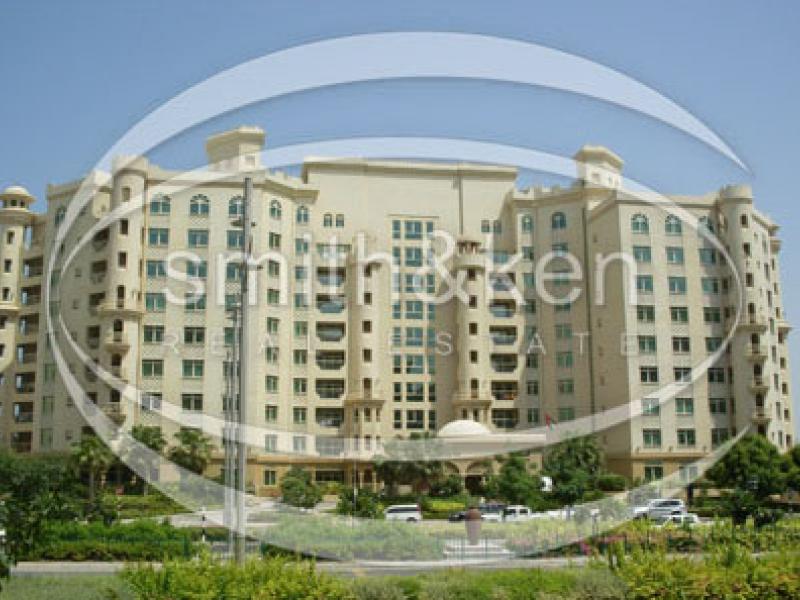 3 Bedrooms Palm Jumeirah Apartment for Lease
