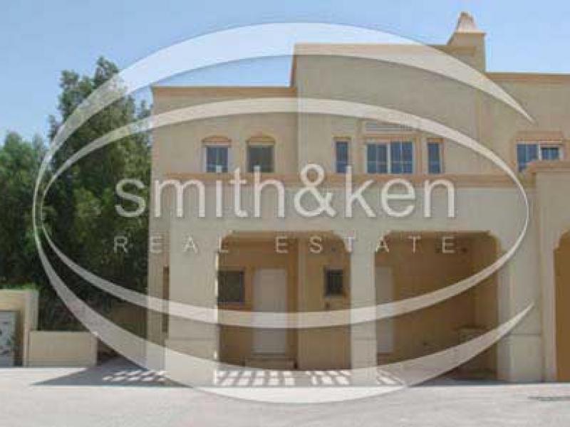 3 Bedrooms The Lakes Villa for Lease