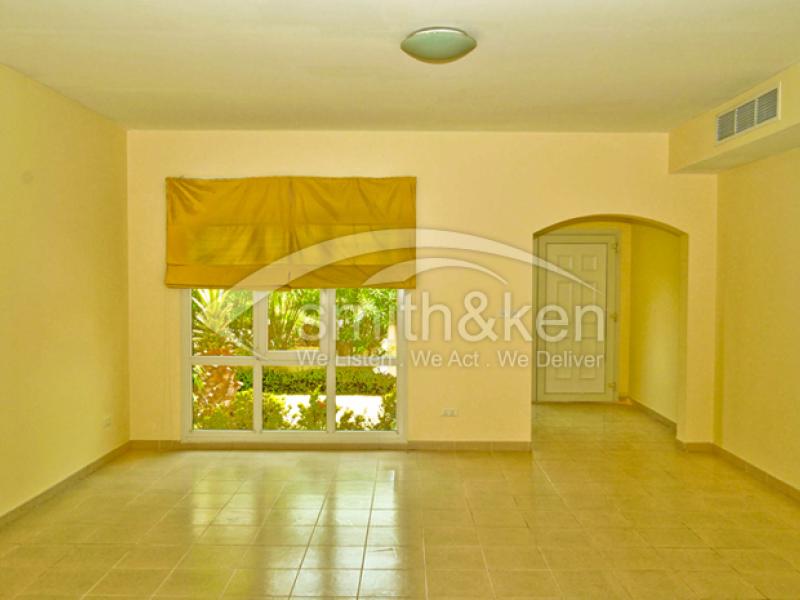 4 Bedrooms The Meadows Villa for Sale