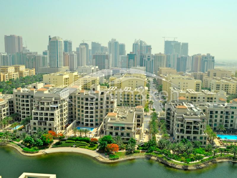 2 Bedrooms The Views Apartment for Sale