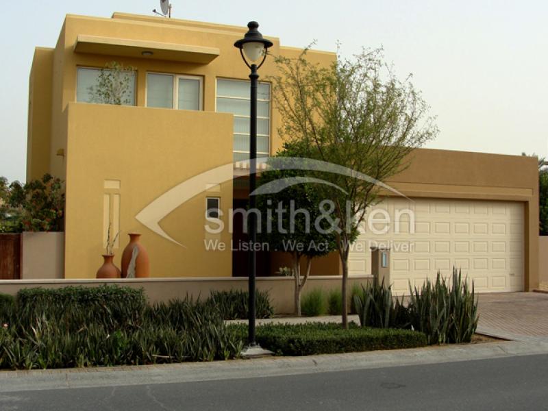 3 Bedrooms Arabian Ranches Villa for Lease