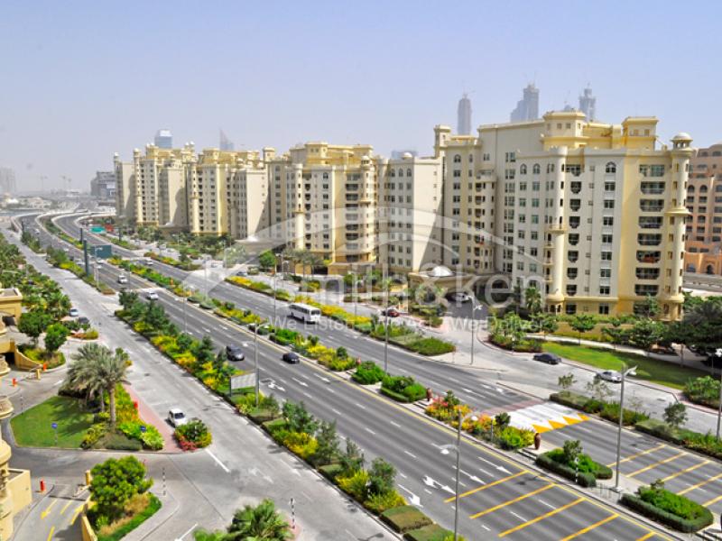 3 Bedrooms Palm Jumeirah Apartment for Sale