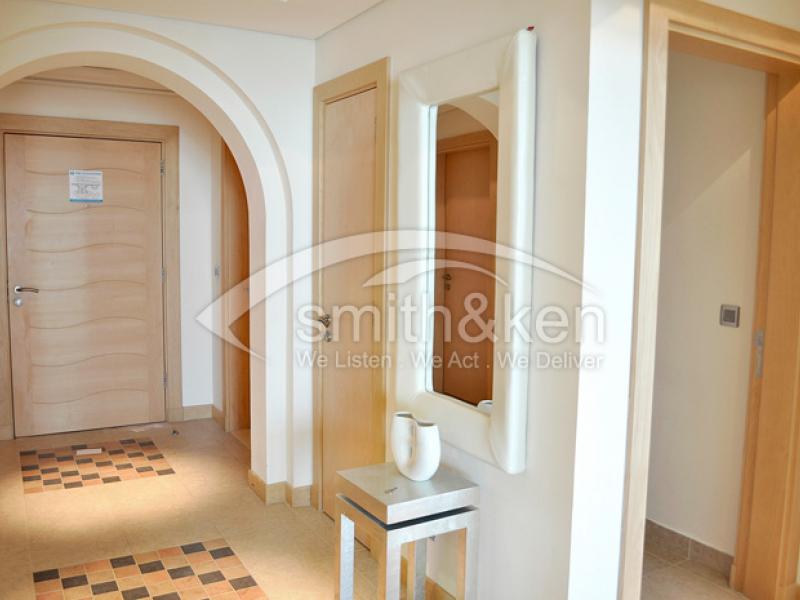 2 Bedrooms Palm Jumeirah Apartment for Sale