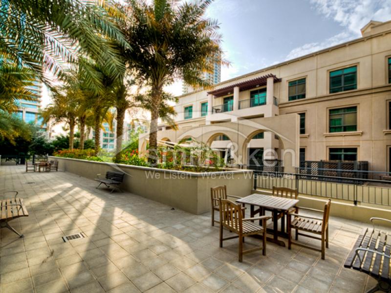 2 Bedrooms The Views Apartment for Lease