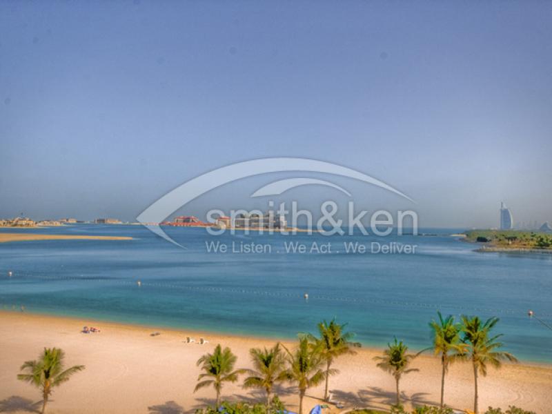 2 Bedrooms Palm Jumeirah Apartment for Lease