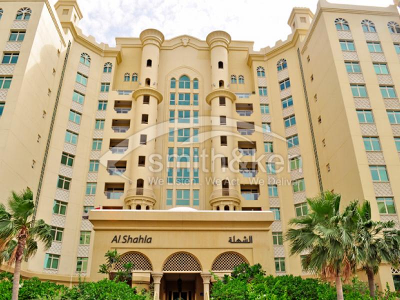 2 Bedrooms Palm Jumeirah Apartment for Lease