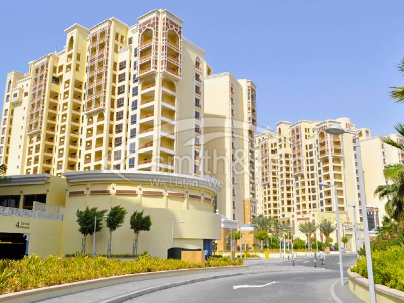 2 Bedrooms Palm Jumeirah Apartment for Lease