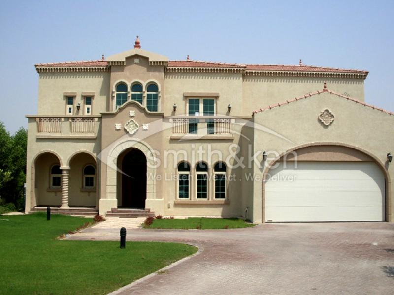 5 Bedrooms Jumeirah Islands Villa for Lease