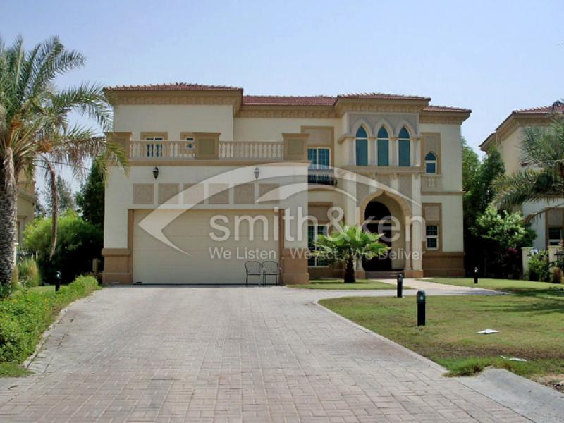 4 Bedrooms Jumeirah Islands Villa for Lease