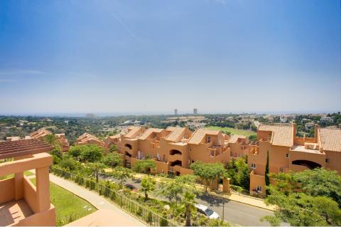 Elviria Golf  Apartments