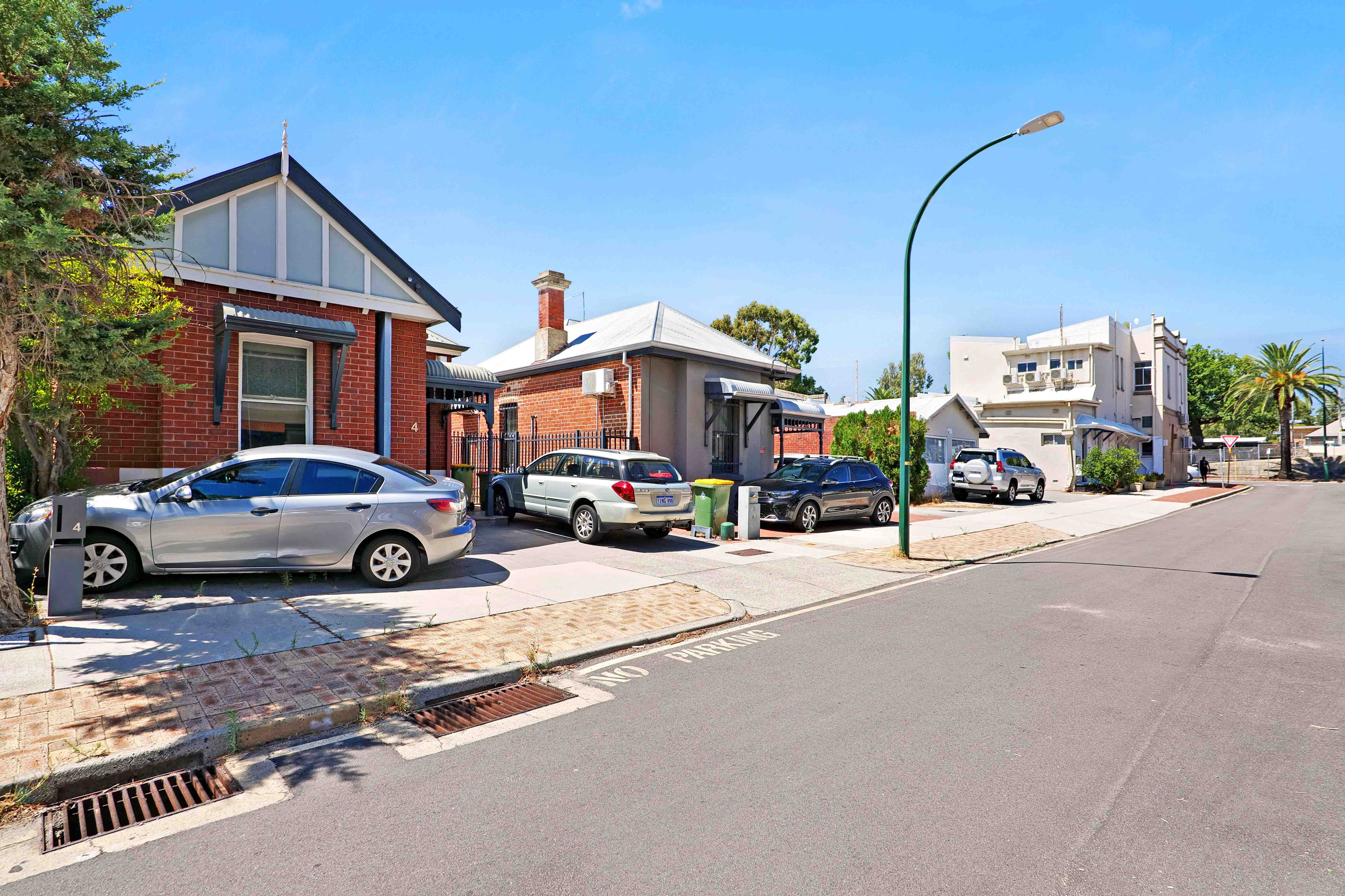 240-250 Railway Parade & 2-4 Rosslyn Street, West Leederville WA 6007