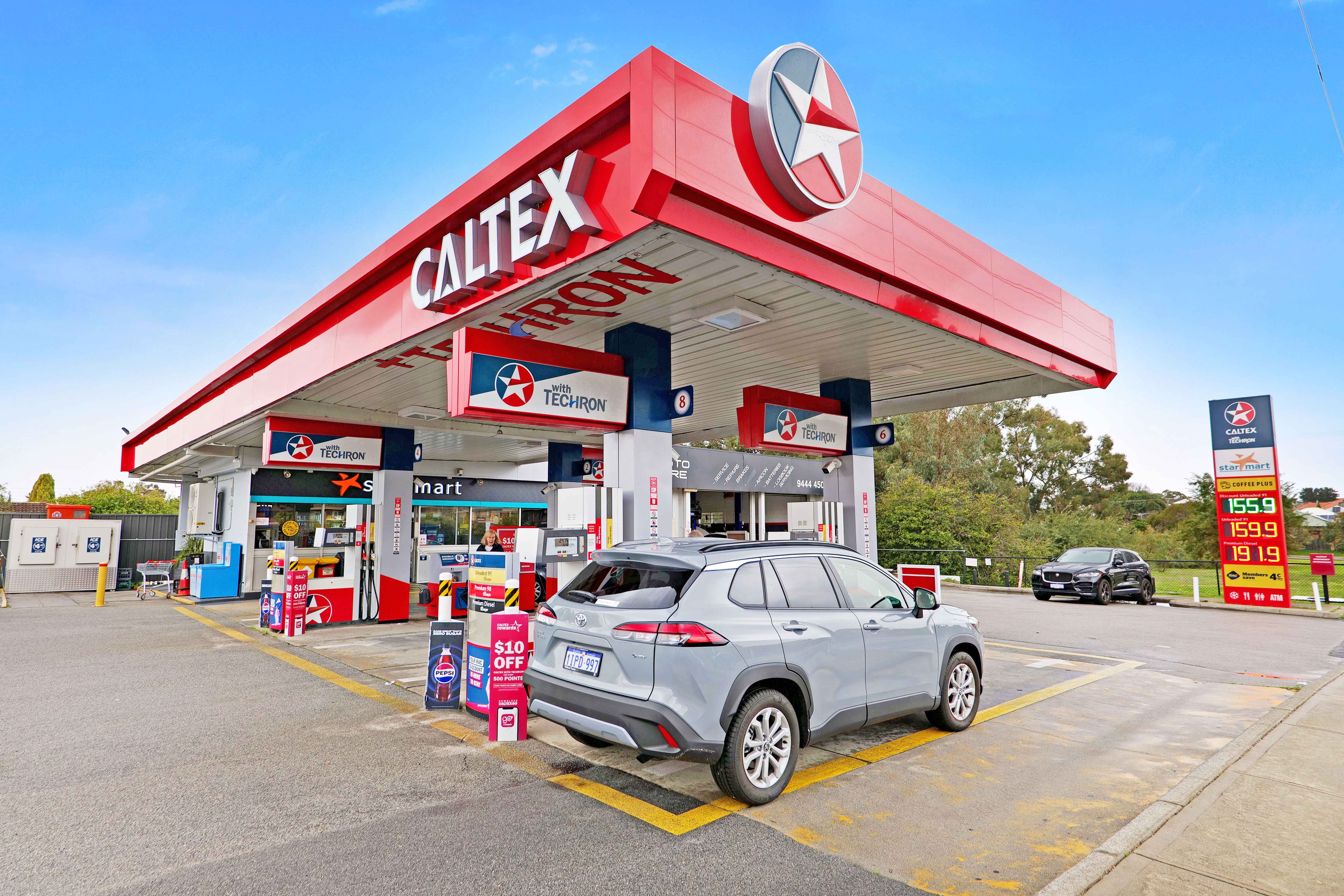 398 Hector Street, Yokine WA 6060