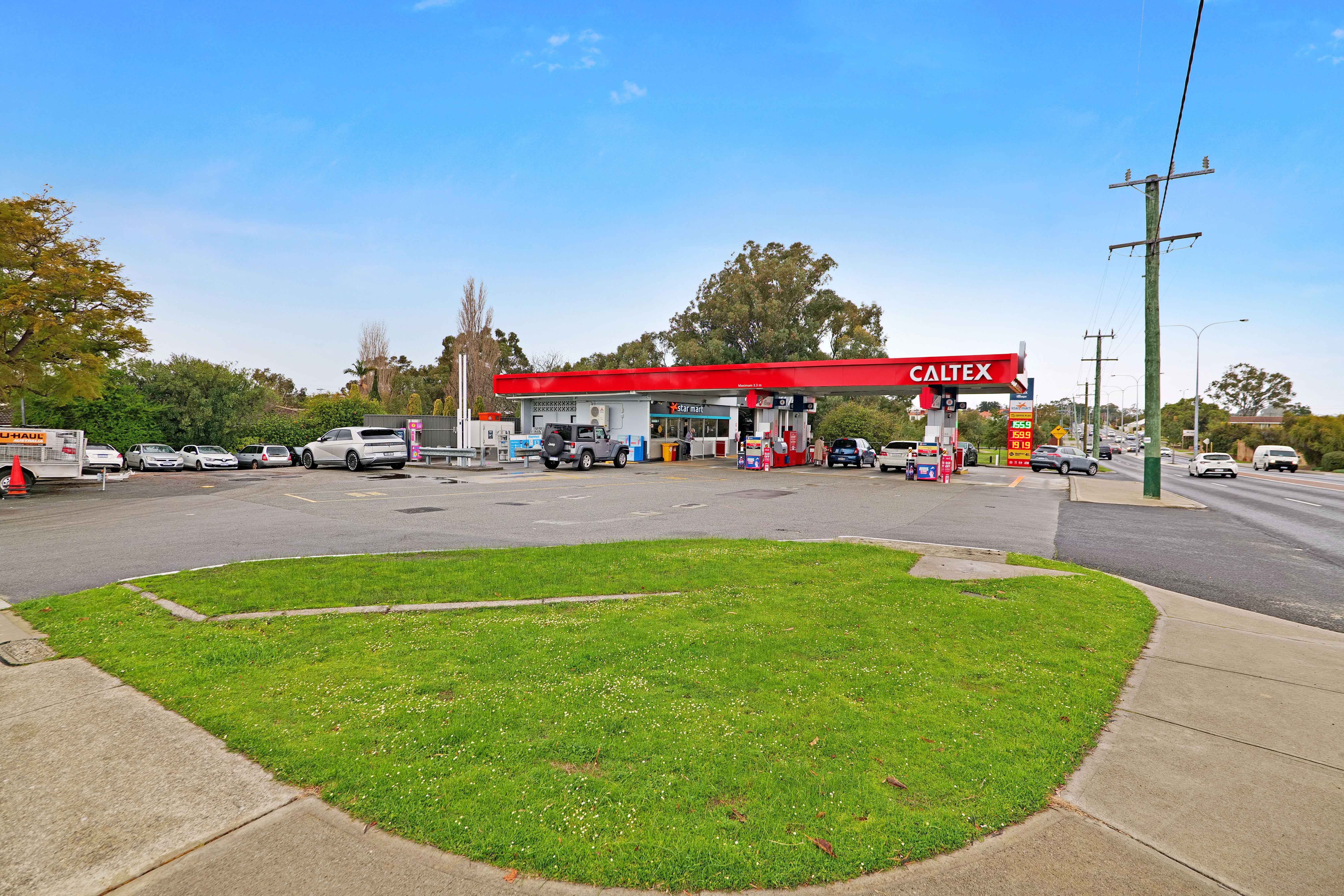 398 Hector Street, Yokine WA 6060