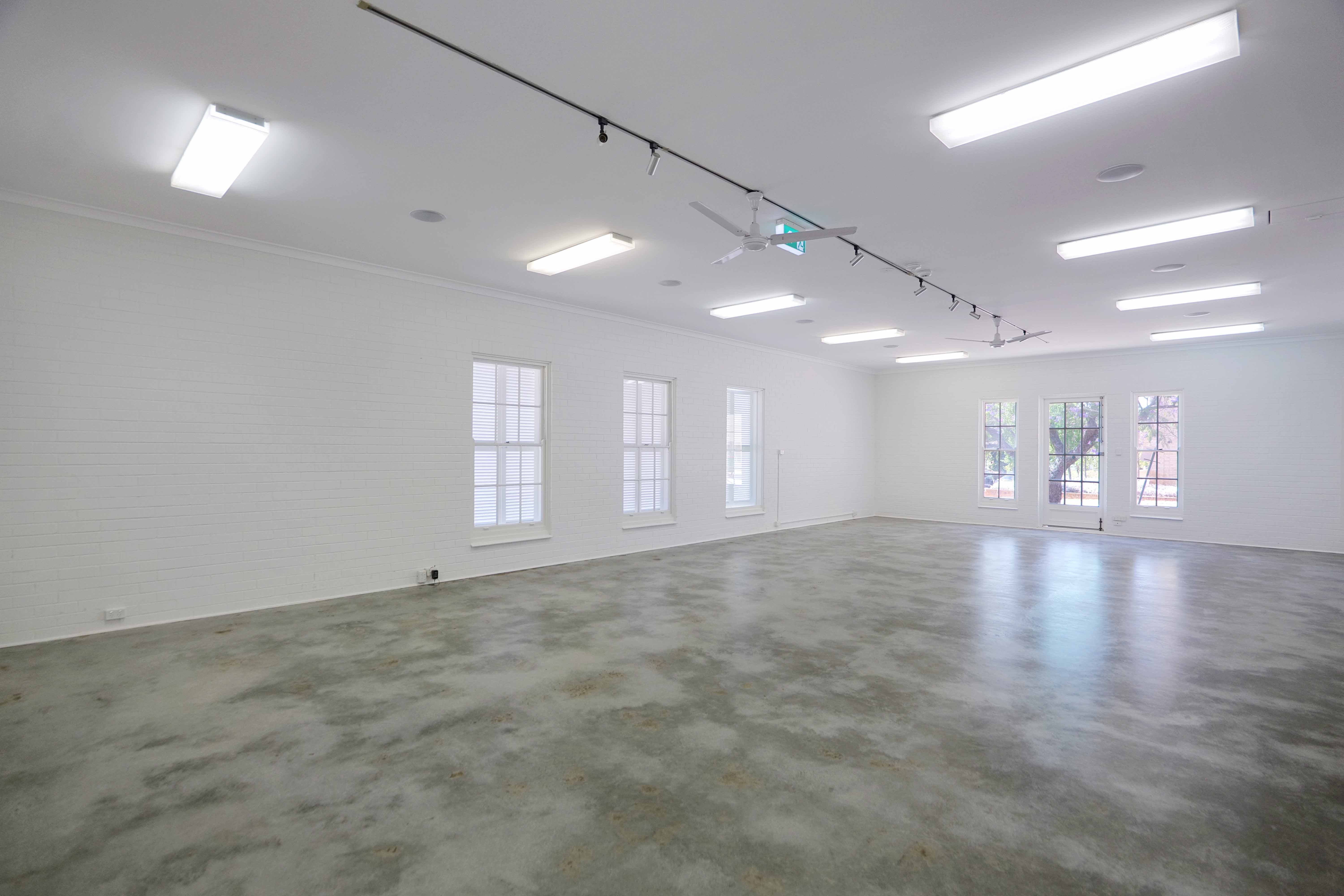 49 Broadway, Nedlands WA 6009