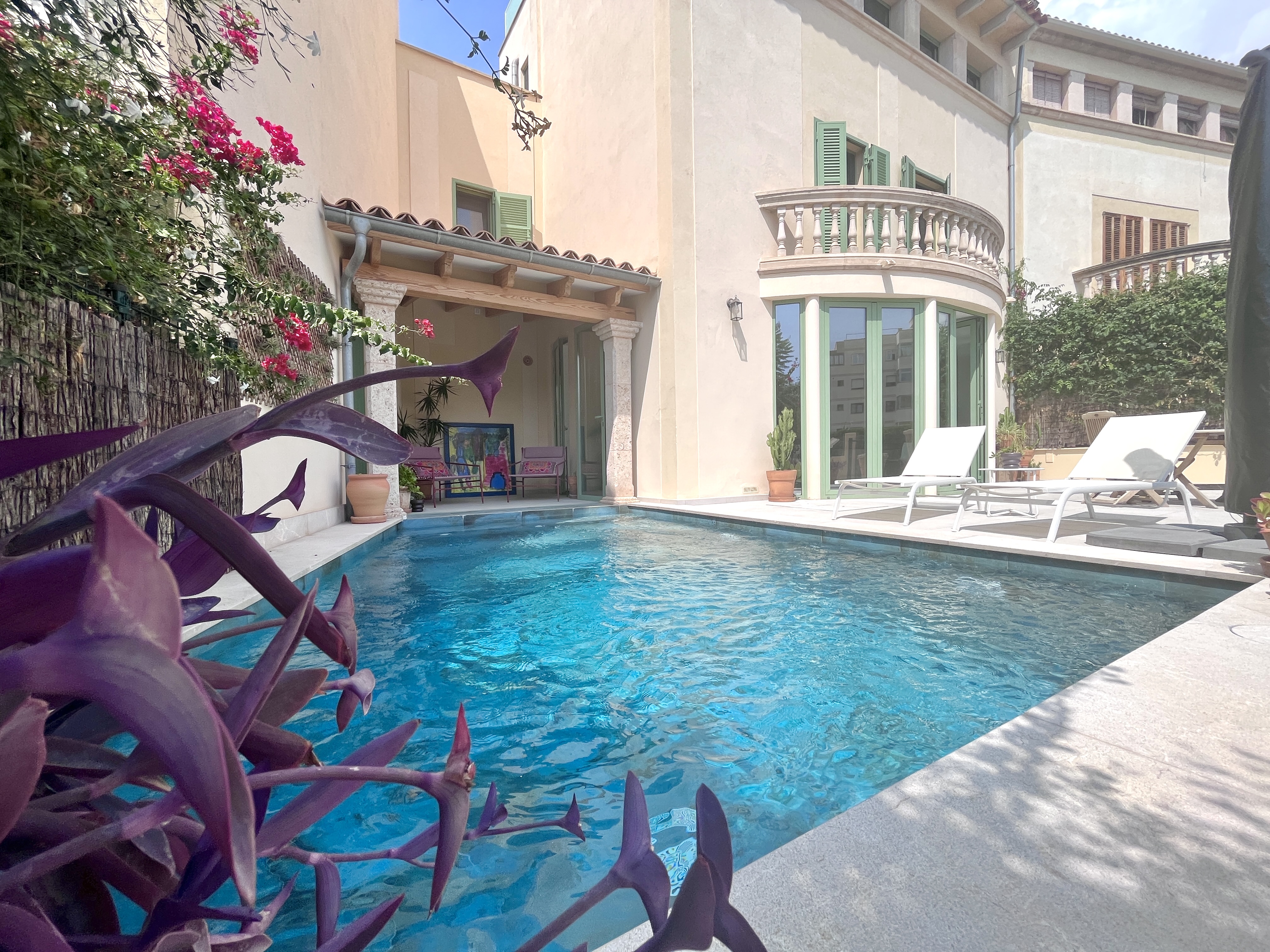 Property Image 2 Property Image 2