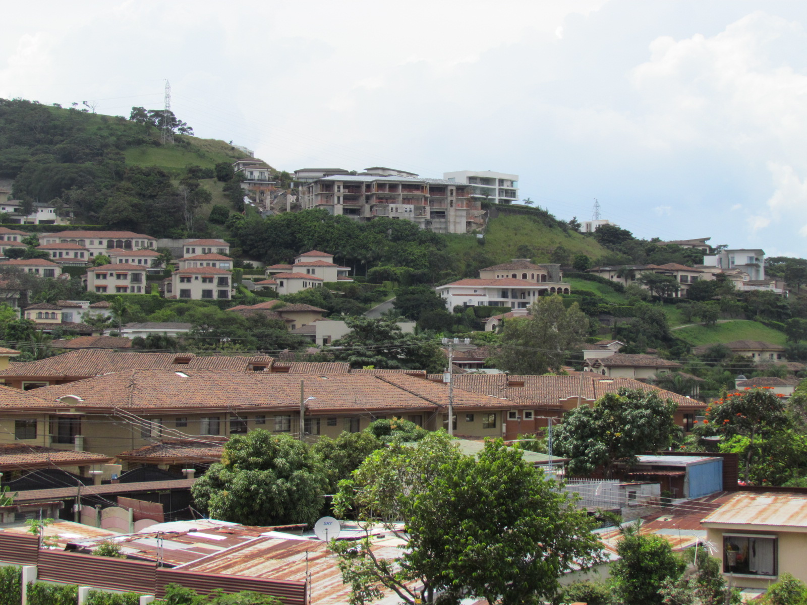 2 bed Apartment For Sale in Escazu, San Jose - thumb 12