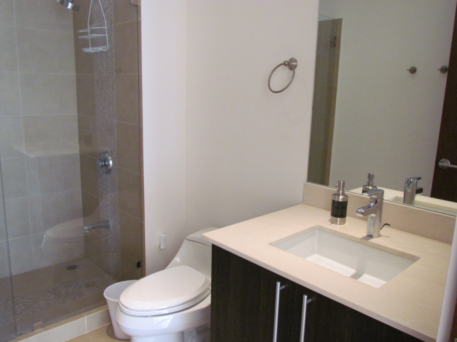2 bed Apartment For Sale in Escazu, San Jose - thumb 5