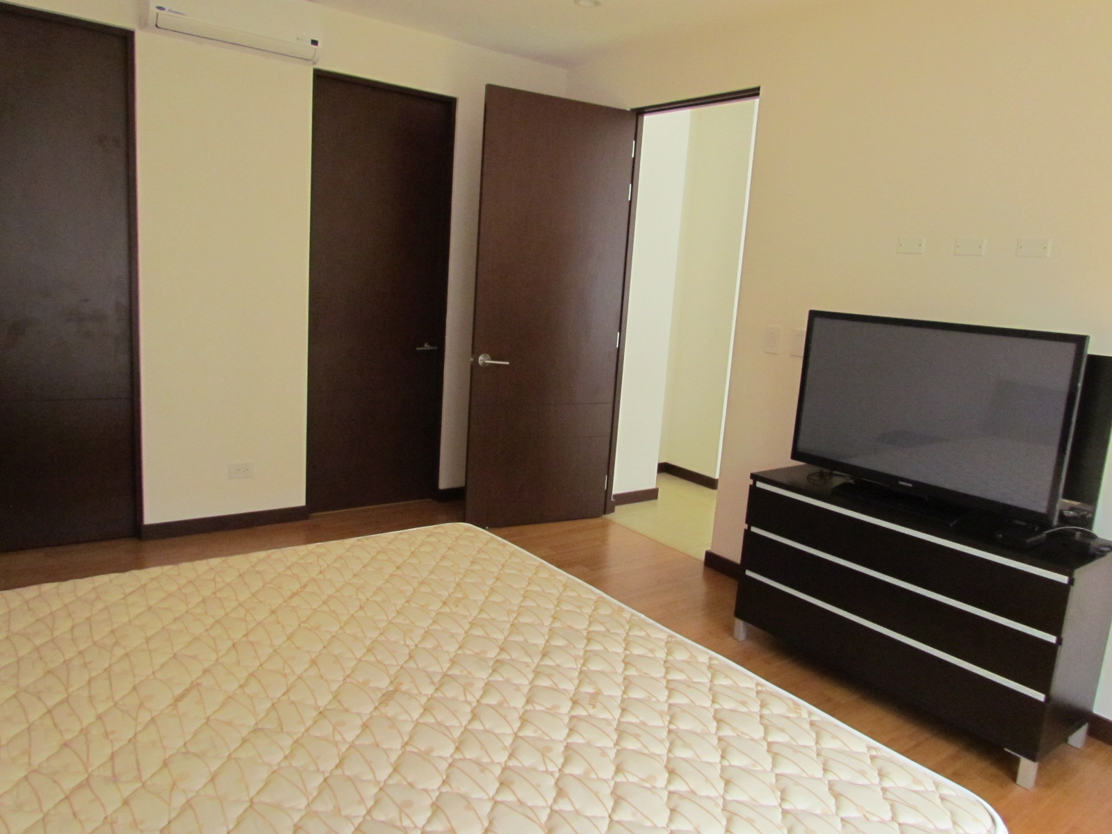 2 bed Apartment For Sale in Escazu, San Jose - thumb 4