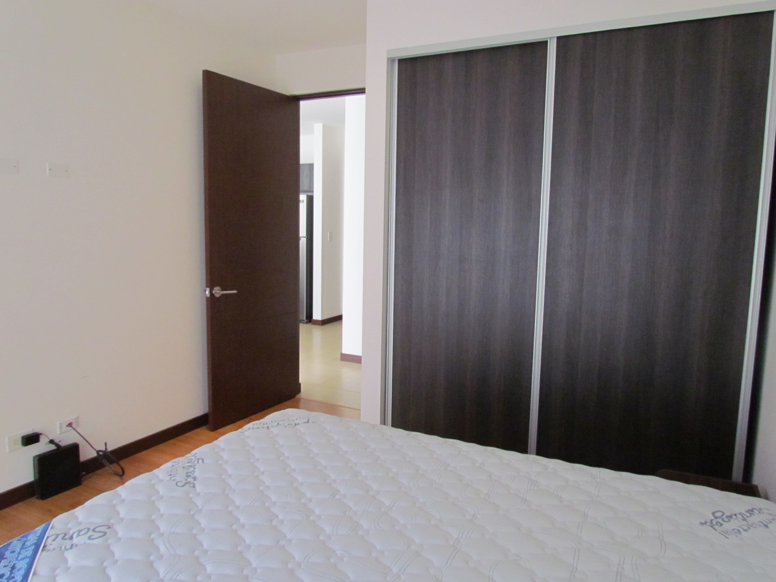 2 bed Apartment For Sale in Escazu, San Jose - thumb 6