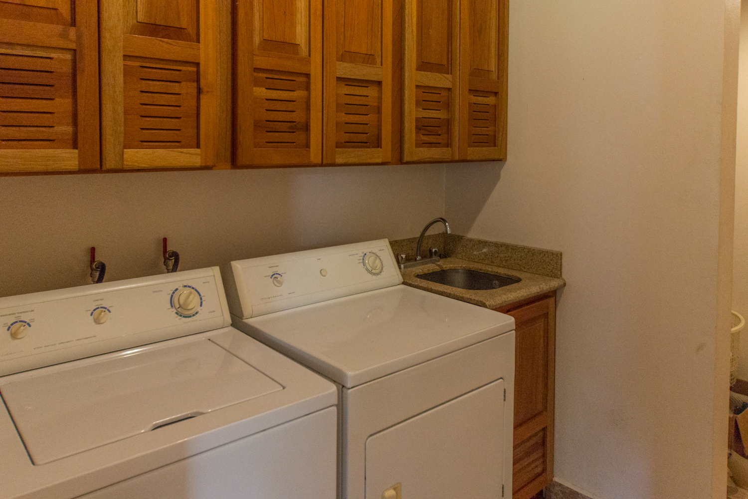 2 bed Single Family Homes For Sale in Palmar, Puntarenas - thumb 7