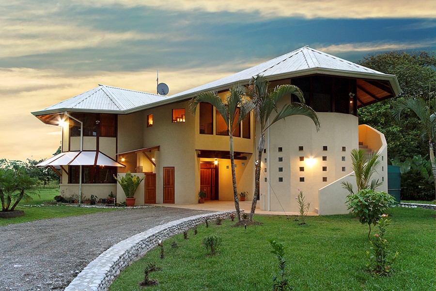 4 bed Single Family Homes For Sale in Puntarenas, Puntarenas - thumb 16